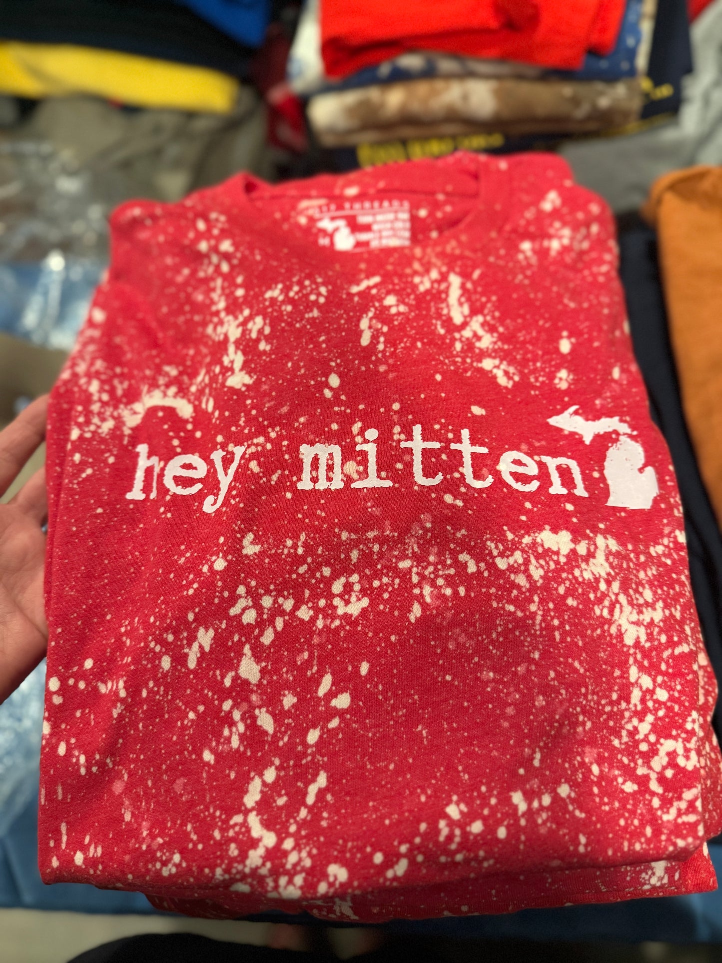 Bleached Hey Mitten T-shirt