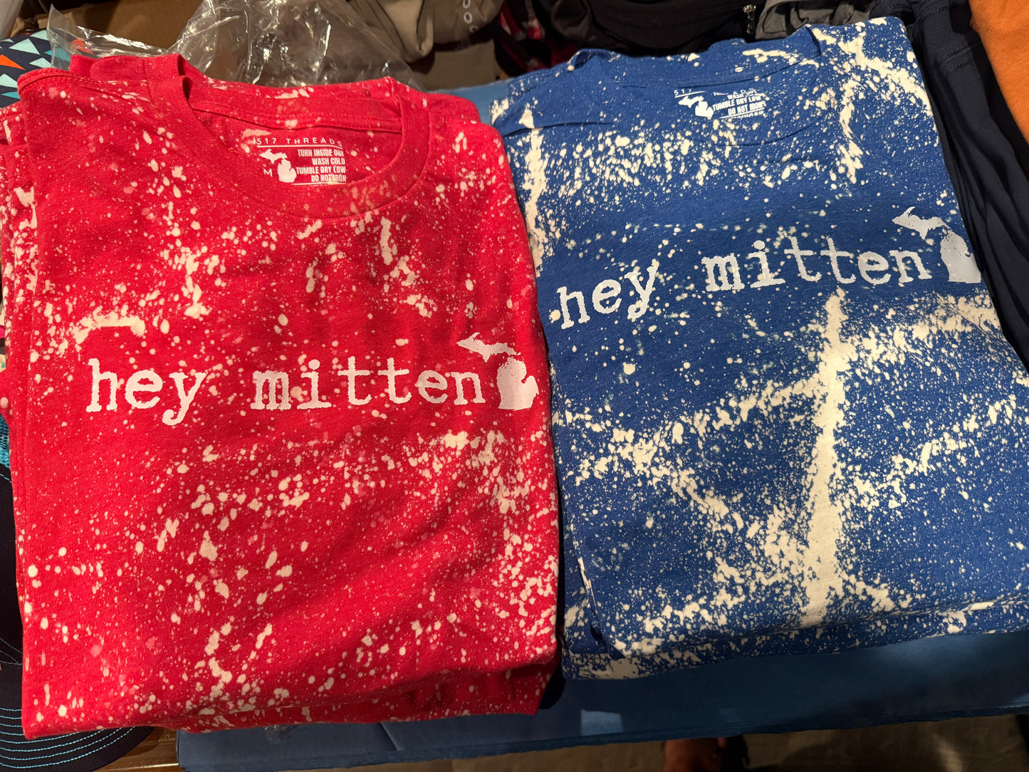 Bleached Hey Mitten T-shirt