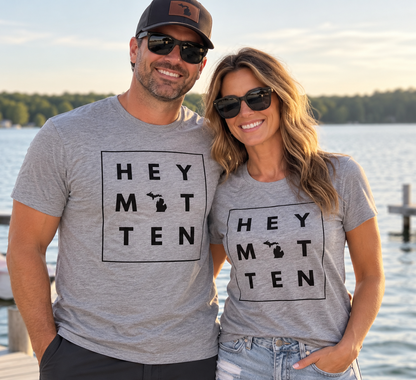 Hey Mitten Squared Short Sleeve